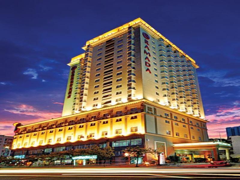 Ramada Hotel שיאמן מראה חיצוני תמונה