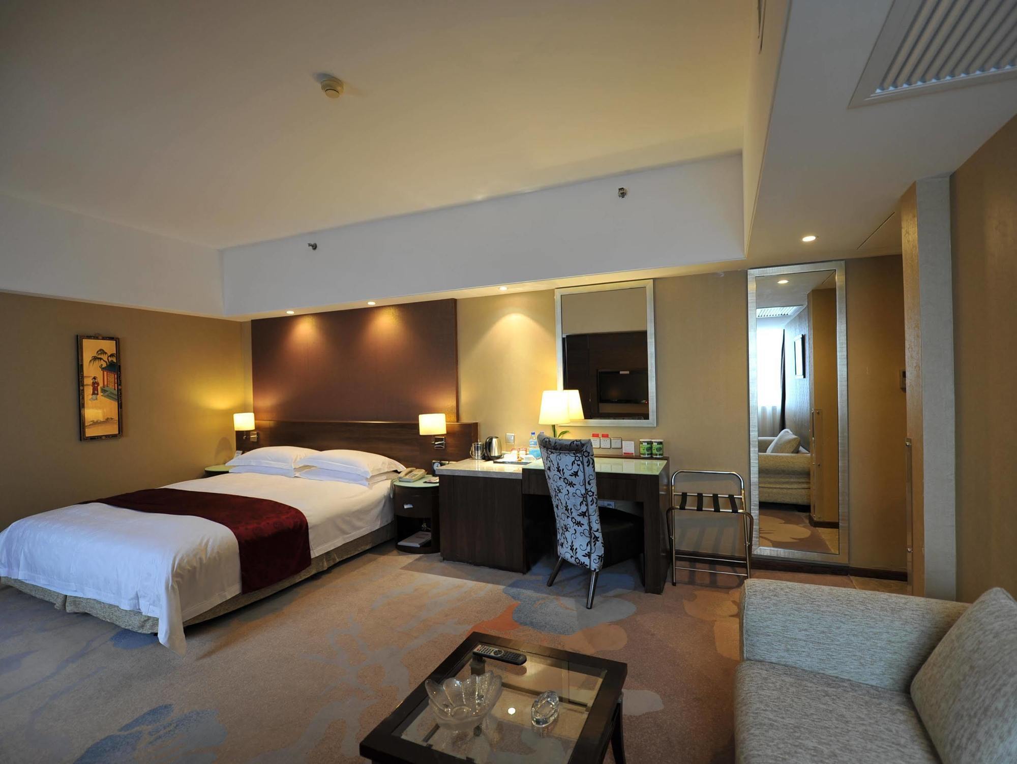 Ramada Hotel שיאמן מראה חיצוני תמונה